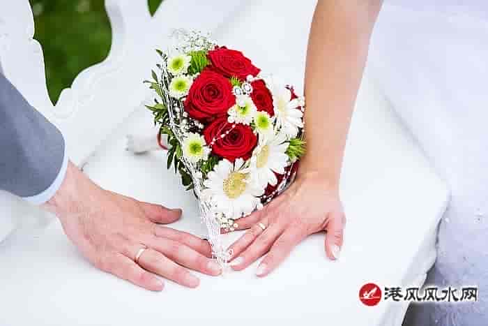 结婚领证需要看日子吗，领结婚证日子应该怎么选